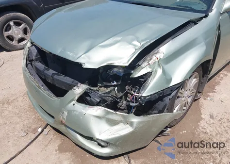 2010 Toyota Avalon Limited из США, поврежденный, VIN 4T1BK3DB6AU363084